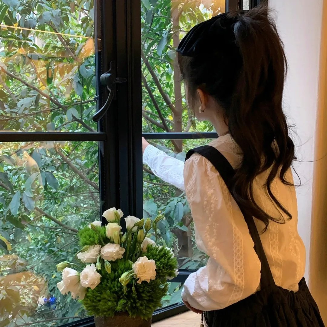 佩比、露西、朋